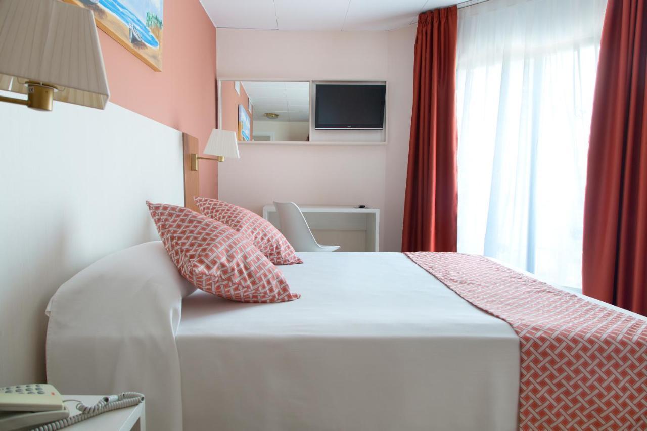 Ght Balmes, Hotel-Aparthotel&Splash Калея Екстериор снимка